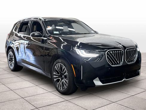 Used 2026 BMW X3 xDrive30i w/ Premium Package AWD/4WD image 2