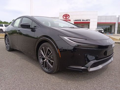 New 2026 Toyota Prius Limited FWD image 1
