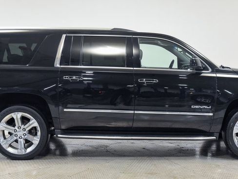 Used 2018 GMC Yukon XL Denali w/ Open Road Package image 12