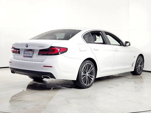 Used 2023 BMW 530e 530e iPerformance w/ Convenience Package image 7