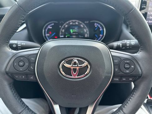 Used 2022 Toyota RAV4 XSE AWD/4WD image 13