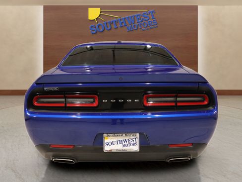 Used 2021 Dodge Challenger GT image 3