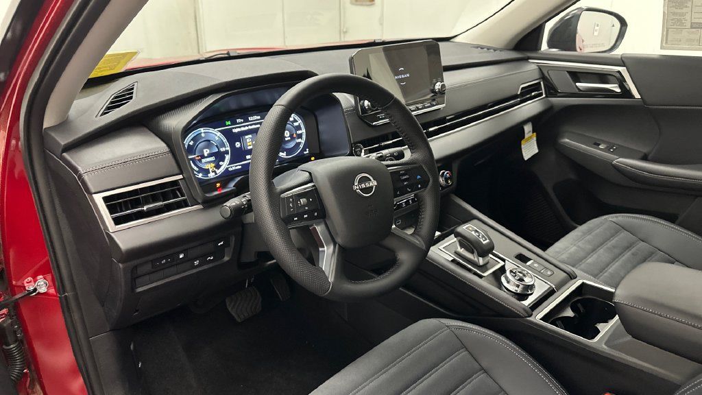New 2026 Nissan Rogue SL AWD/4WD image 19
