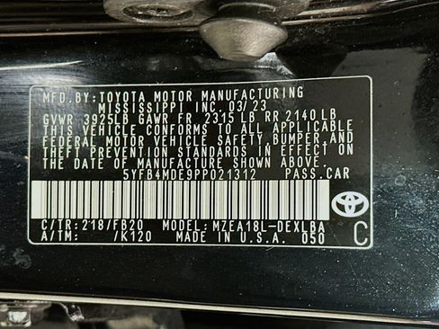 Used 2023 Toyota Corolla LE image 29