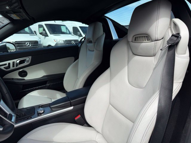 Used 2013 Mercedes-Benz SLK 250 image 13