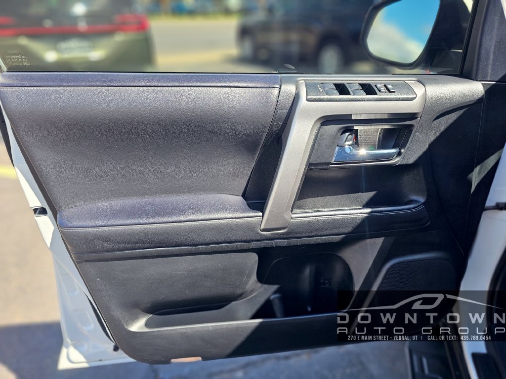 Used 2022 Toyota 4Runner SR5 Premium AWD/4WD image 11