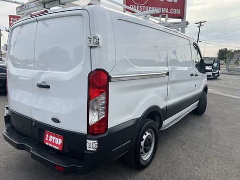 Used 2017 Ford Transit 350 130 Low Roof RWD image 5