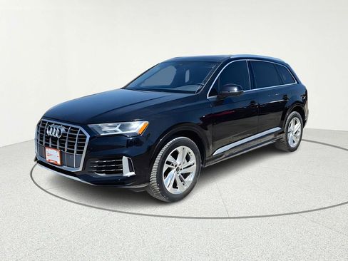Used 2021 Audi Q7 3.0T Premium Plus w/ Premium Plus Package image 2