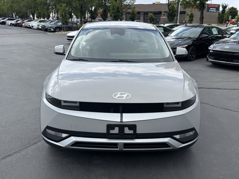 Certified 2023 Hyundai Ioniq 5 SEL AWD/4WD image 3