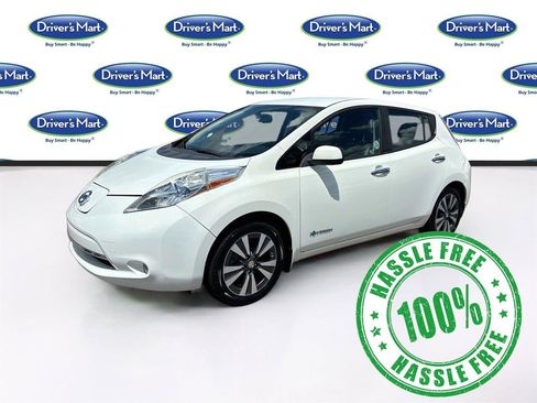 Used 2016 Nissan Leaf SL w/ Premium Package FWD image 3