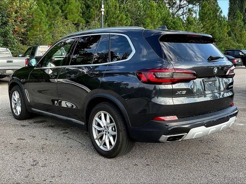 Used 2021 BMW X5 sDrive40i w/ Convenience Package RWD image 3