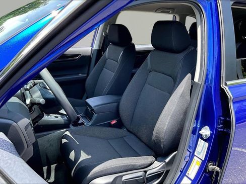 Used 2025 Honda CR-V LX image 17