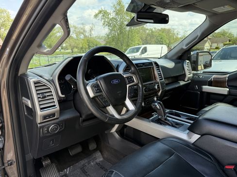 Used 2016 Ford F150 Lariat w/ Equipment Group 502A Luxury AWD/4WD image 19