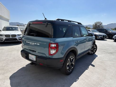 Used 2023 Ford Bronco Sport Outer Banks w/ Tech Package AWD/4WD image 4