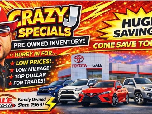 Used 2019 Toyota Camry LE w/ Carpet Mat Package FWD image 11