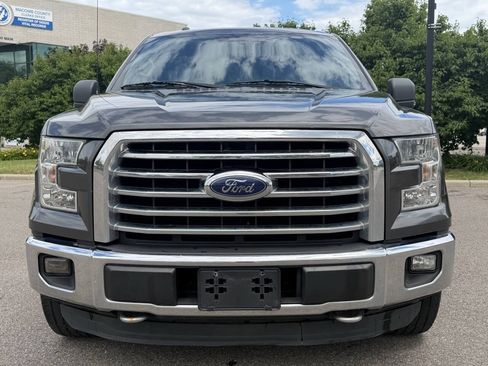 Used 2015 Ford F150 XLT w/ Equipment Group 302A Luxury AWD/4WD image 10