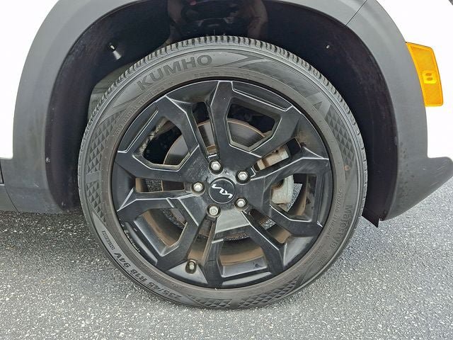 Certified 2024 Kia Seltos X-Line AWD/4WD image 8