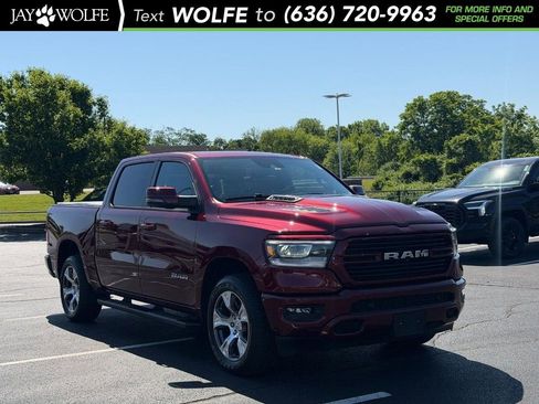 Used 2024 RAM 1500 Laramie AWD/4WD image 1