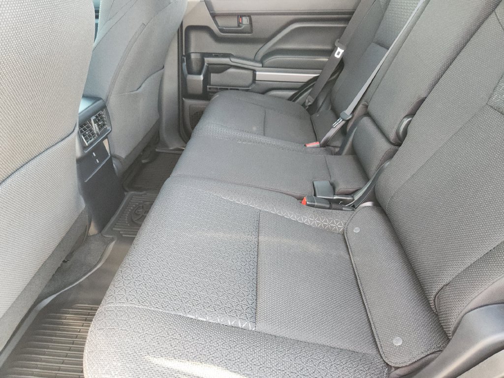 Used 2025 Toyota 4Runner SR5 RWD image 31
