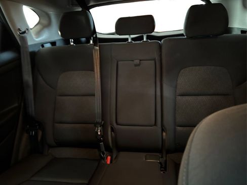 Used 2018 Hyundai Tucson Sport image 19