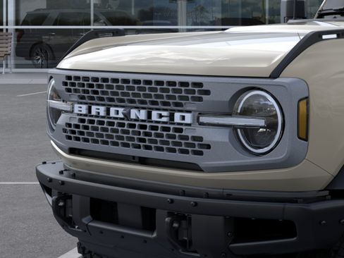 New 2026 Ford Bronco Badlands AWD/4WD image 19