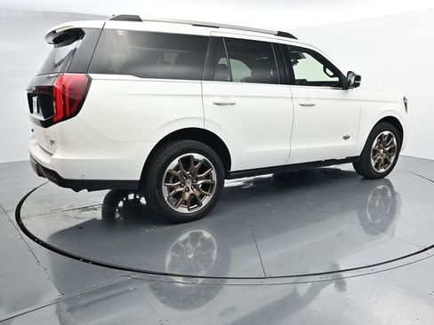 Certified 2025 Ford Expedition King Ranch AWD/4WD image 10