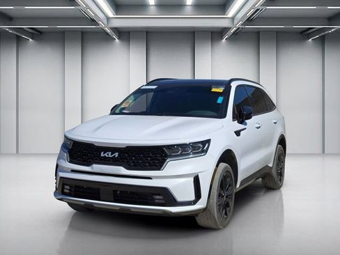 Used 2023 Kia Sorento SX AWD/4WD image 3