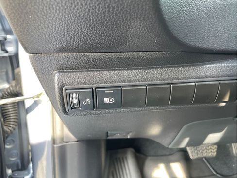 Certified 2025 Toyota Corolla SE w/ Convenience Package FWD image 2