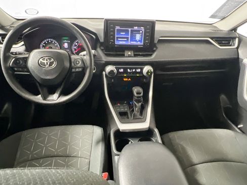 Used 2021 Toyota RAV4 XLE w/ Convenience Package image 30
