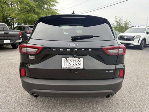 Used 2025 Ford Escape ST-Line AWD/4WD image 4