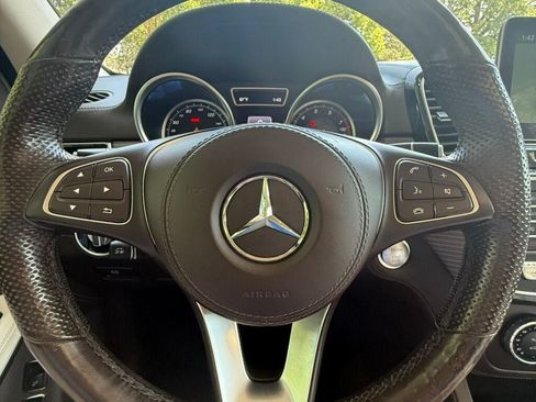 Used 2018 Mercedes-Benz GLS 550 4MATIC image 26