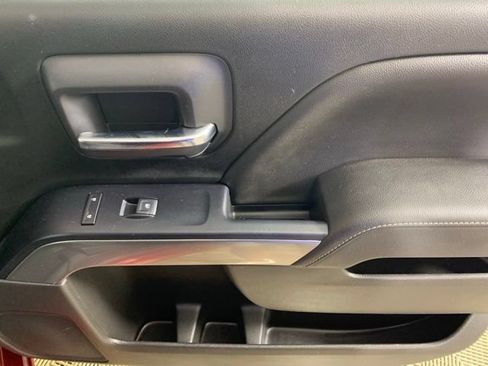 Used 2018 Chevrolet Silverado 1500 LT w/ All Star Edition AWD/4WD image 31
