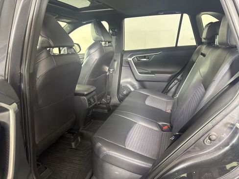 Used 2019 Toyota RAV4 XSE AWD/4WD image 12