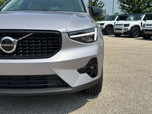 New 2026 Volvo XC40 B5 Ultra w/ Climate Package image 10