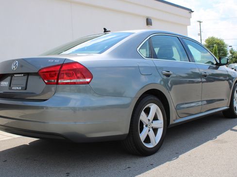 Used 2013 Volkswagen Passat TDI SE image 6