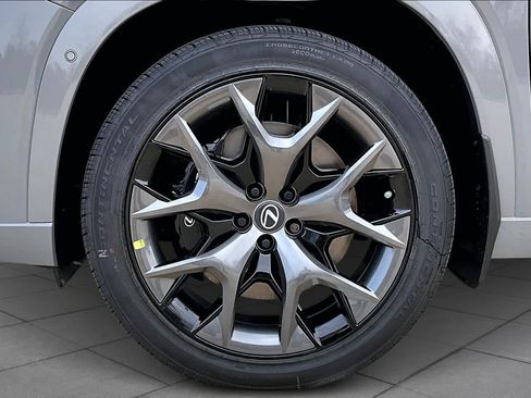 New 2026 Lexus TX 500h F SPORT Performance Premium image 11