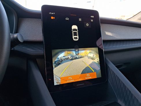 Used 2022 Polestar Polestar 2 w/ Pilot Package image 16