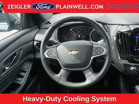 Used 2023 Chevrolet Traverse LT w/ LT Premium Package AWD/4WD image 16