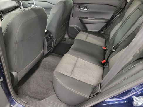 Used 2025 Nissan Rogue SV image 21