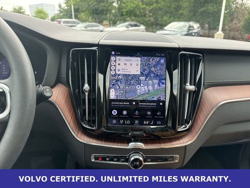 Used 2023 Volvo XC60 B5 Ultimate w/ Climate Package FWD image 25