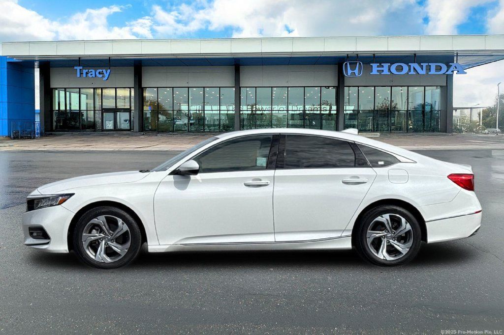 Used 2018 Honda Accord EX image 12