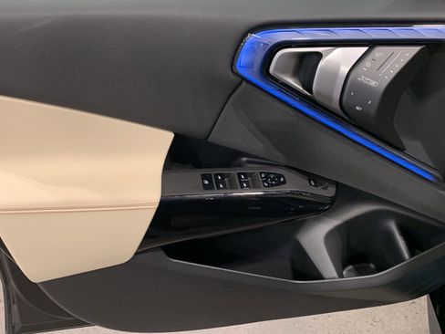 Used 2026 BMW X3 xDrive30 w/ M Sport Package image 11