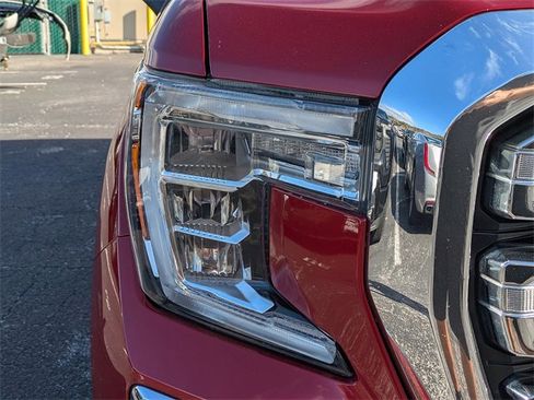 Used 2019 GMC Sierra 1500 SLT w/ SLT Premium Plus Package image 9