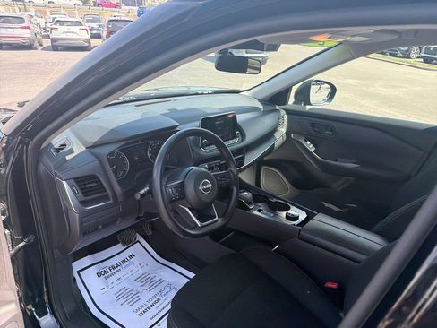 Used 2024 Nissan Rogue S AWD/4WD image 17