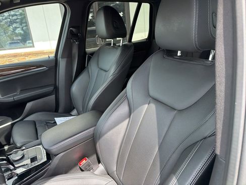 Used 2023 BMW X3 xDrive30i w/ Premium Package image 3