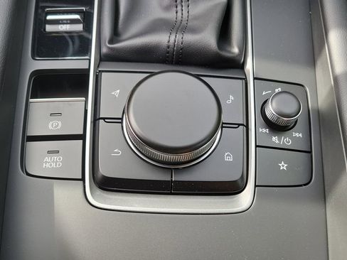 New 2026 MAZDA MAZDA3 2.5 S Sedan w/ Preferred Pkg image 29