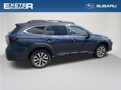 Used 2024 Subaru Outback Premium AWD/4WD image 4