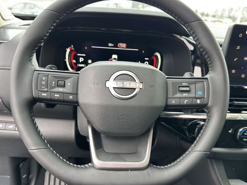 New 2026 Nissan Pathfinder SL w/ SL Premium Package AWD/4WD image 17