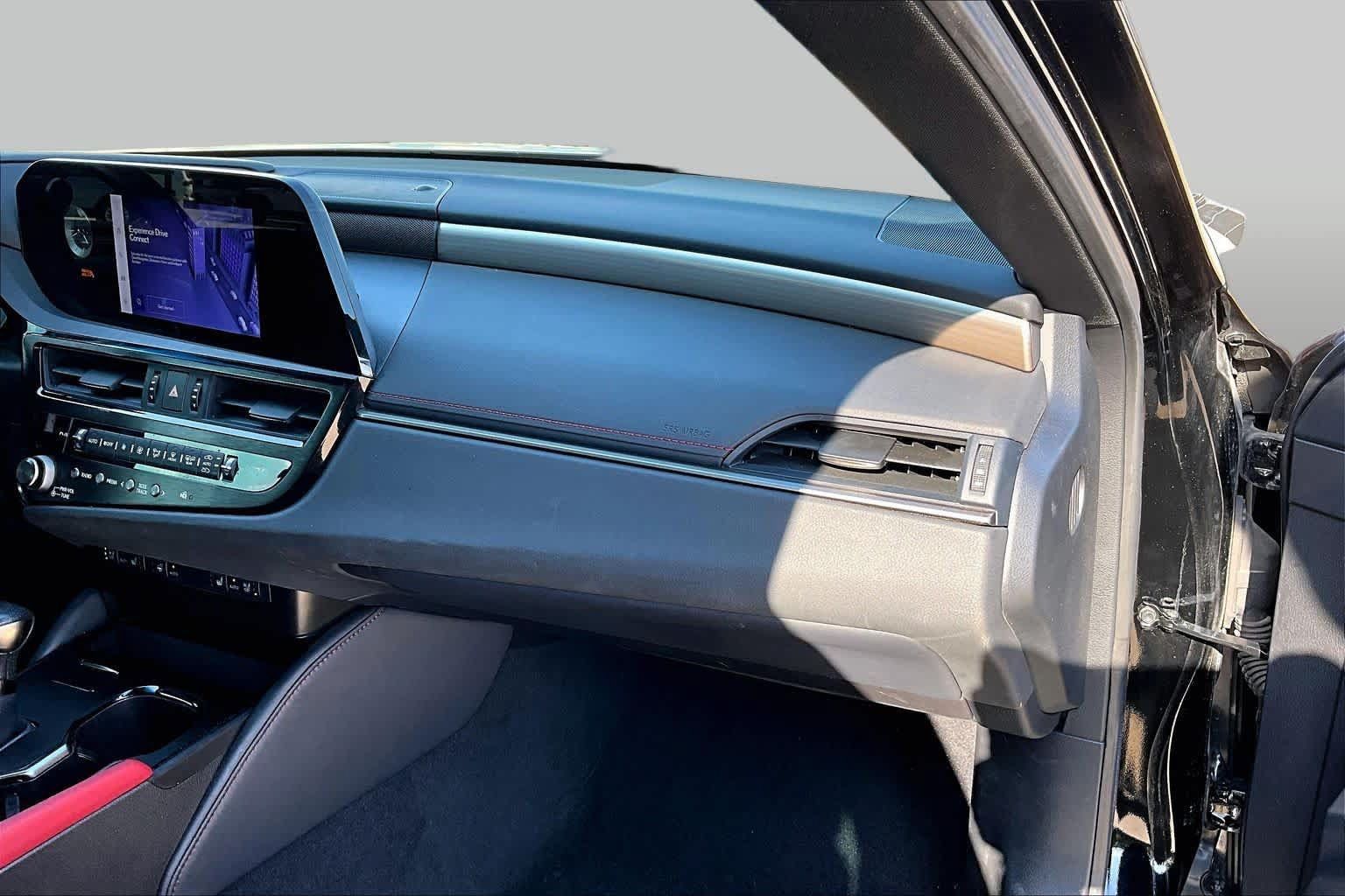 Used 2024 Lexus ES 350 F Sport w/ Accessory Package (Z2) FWD image 18