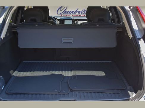 Certified 2023 Volvo XC60 B5 Plus w/ Climate Package AWD/4WD image 25